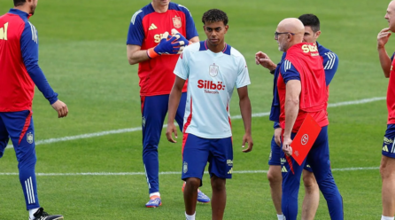 Lamine Yamal Set for Spain Return as De la Fuente Confirms World Cup Availability – Softfootball