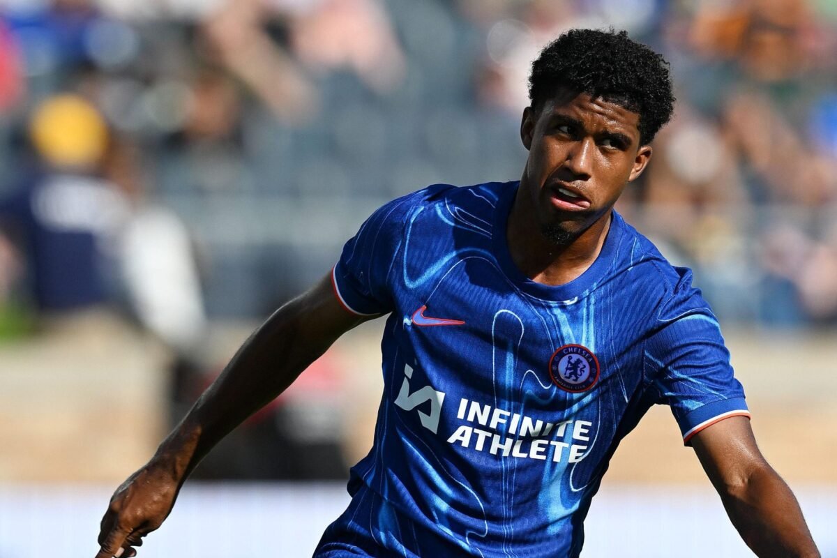 Manchester United Attain Settlement to Signal Andrey Santos from Chelsea – Softfootball