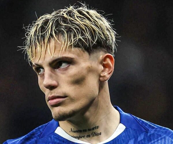 Alejandro Garnacho Opens Door to AS Roma Transfer as Switch Talks Intensify – Softfootball