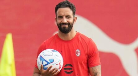 Amorim’s awkward AC Milan reception leapt upon by Man Utd followers