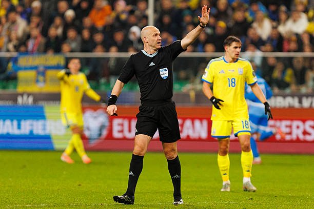 Anthony Taylor Retires After 20 Years and 432 Prime‑Flight Matches – Softfootball