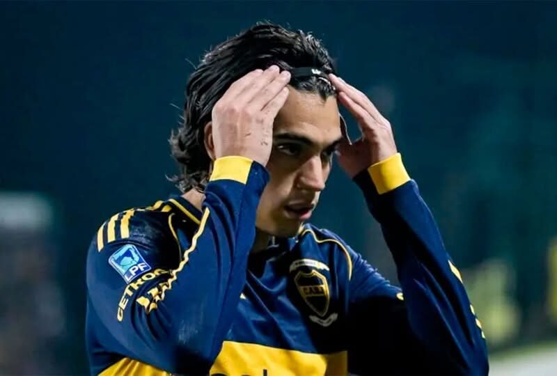 Napoli Maintain Talks Over Exequiel Zeballos Transfer – Softfootball