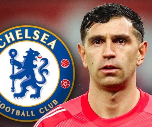 Chelsea Contemplating Late Transfer for Aston Villa Goalkeeper Emi Martínez – Softfootball