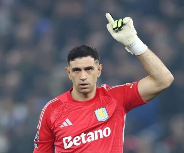 Xabi Alonso Prioritises New No.1 as Chelsea Transfer for Martinez – Softfootball