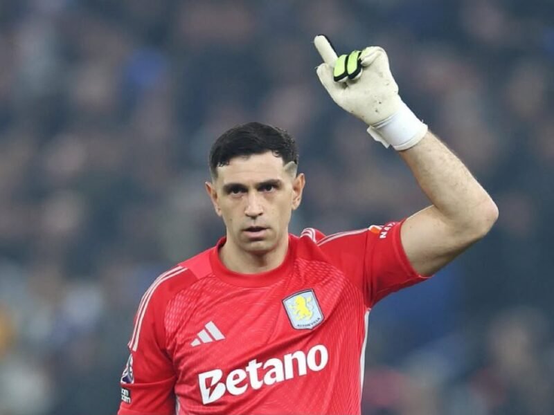 Xabi Alonso Prioritises New No.1 as Chelsea Transfer for Martinez – Softfootball