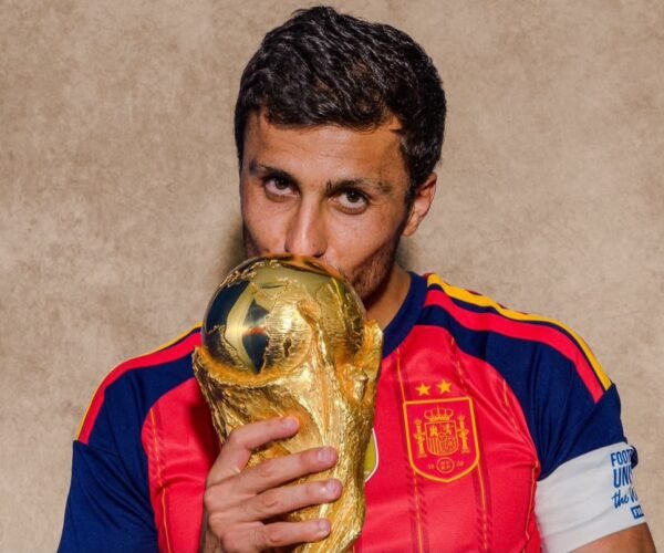 Luis de la Fuente Opens Up on Rodri’s Actual Madrid Switch Talks