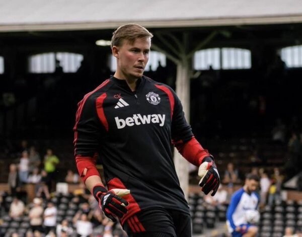 Manchester United Appoint Connor King as New Assistant Goalkeeping Coach