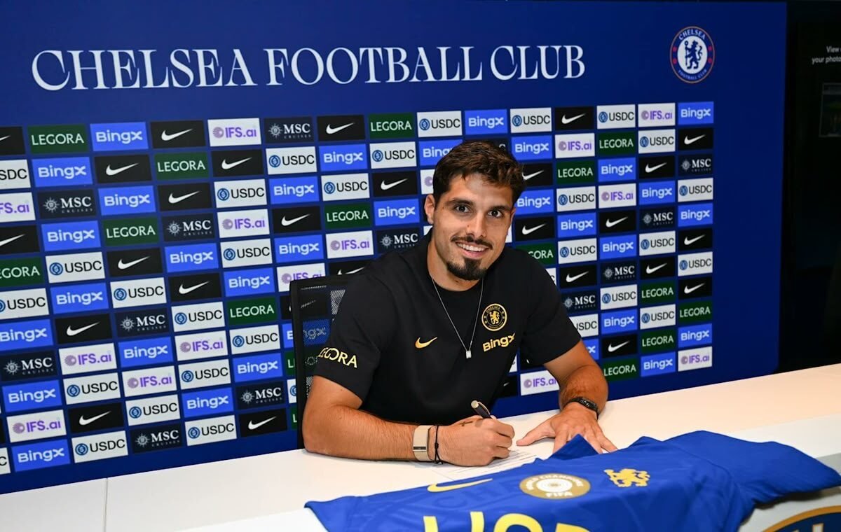 Chelsea reward Pedro Neto with new five-year contract after sturdy begin