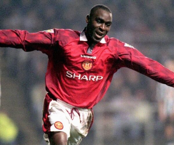 Identify all 12 golf equipment Andy Cole performed for in his profession