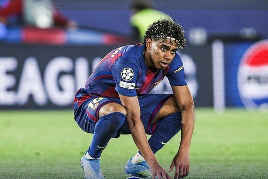 Hansi Flick Hails Lamine Yamal because the Greatest Participant within the World Proper Now