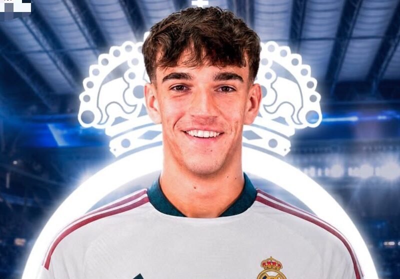Carlos Espí Receives Spain Name Up as Ferran Torres Leaves Camp