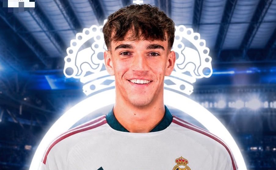Carlos Espí Receives Spain Name Up as Ferran Torres Leaves Camp