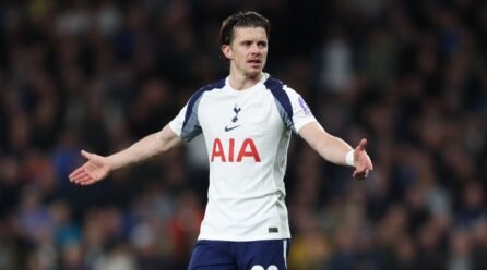 All people to play for Chelsea & Tottenham in Premier League